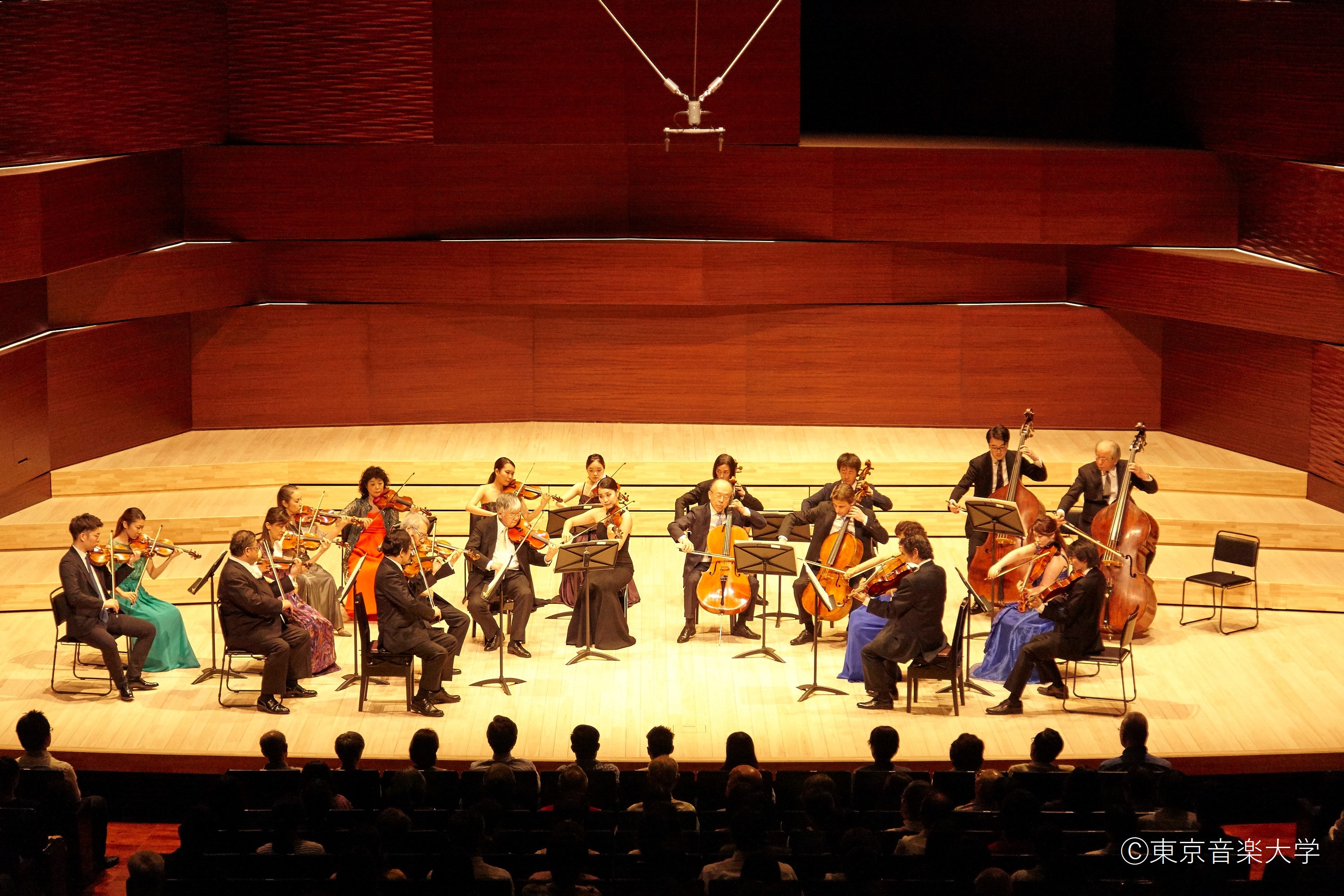 東京音楽大学創立111周年記念演奏会シリーズ 弦楽器部会主催 弦楽アンサンブル演奏会のレポートを掲載しました