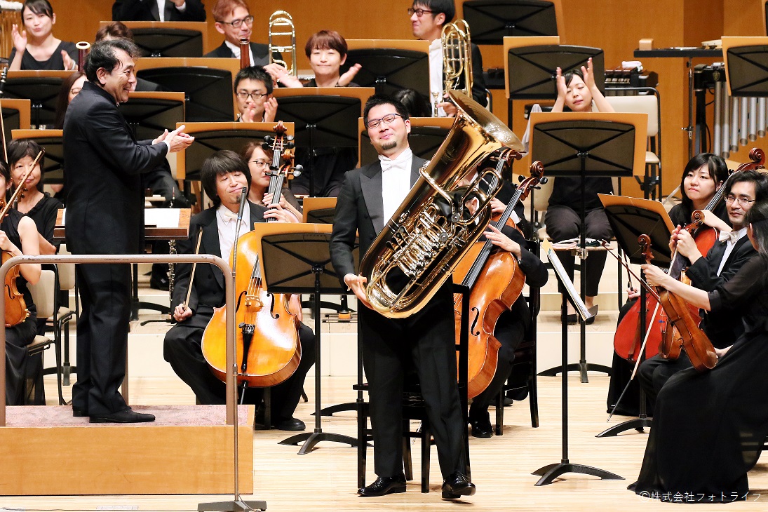 「第36回日本管打楽器コンクール」テューバ部門で、若林毅さん（卒業生）が第1位を受賞しました