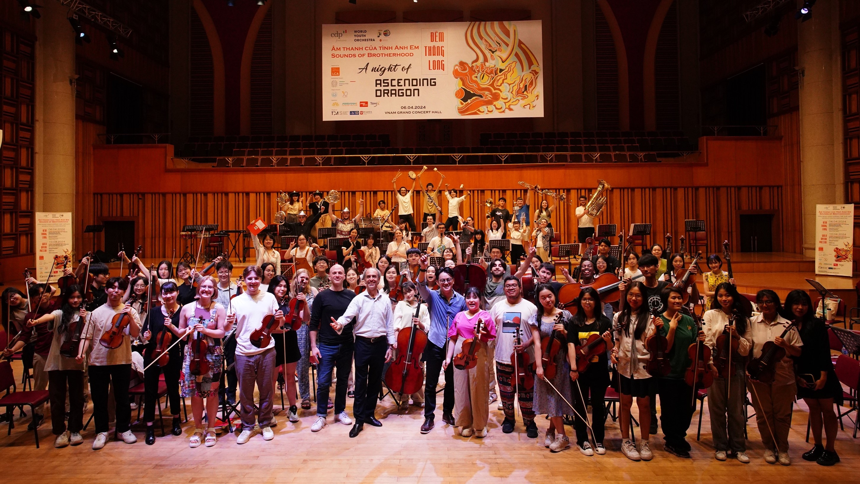 ワールドユースオーケストラ報告会を行いました