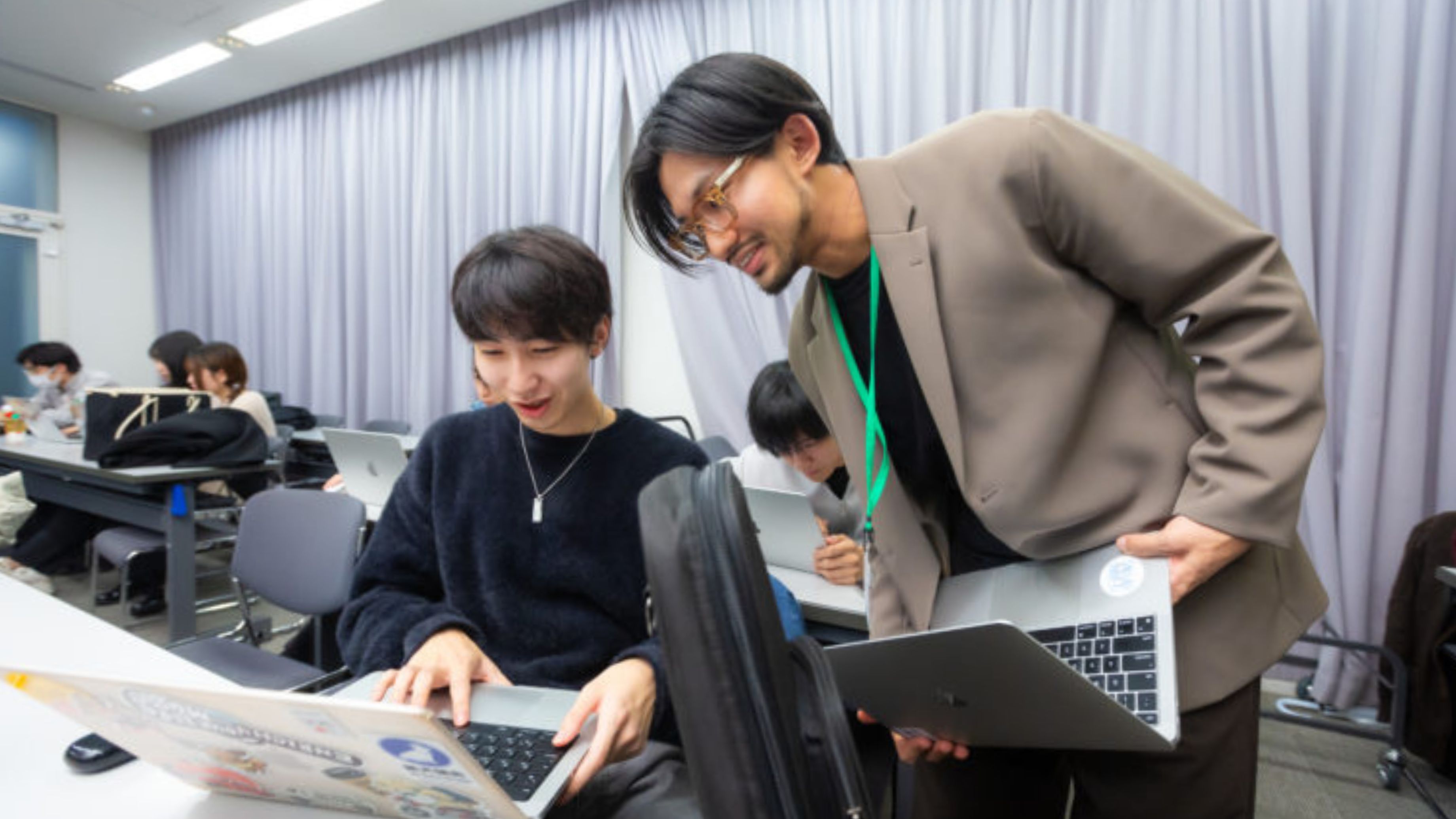 東京音楽大学後援会 Web版会報ページに新井聡真先生のコラムが掲載されました。
